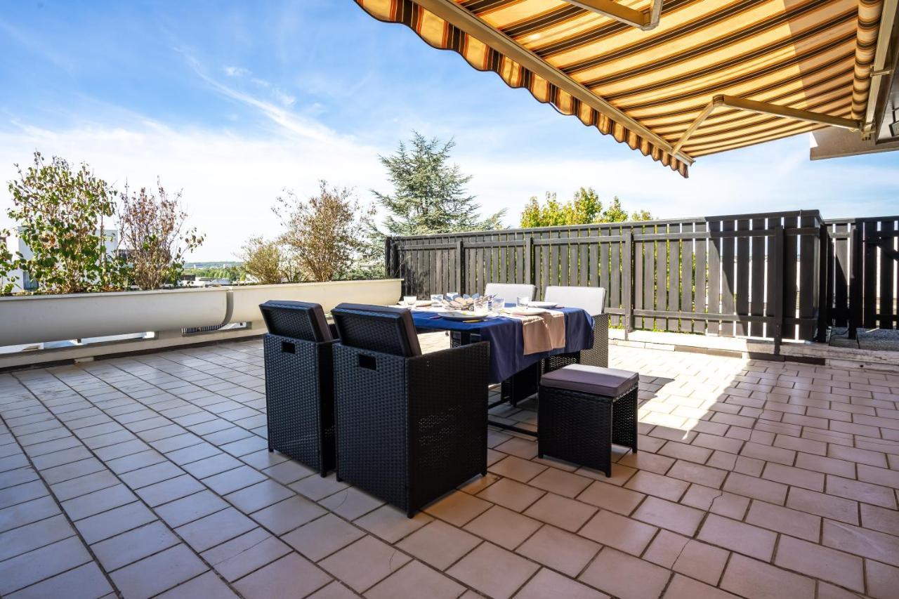 Les Terrasses De La Vallee Champs-Sur-Marne Luaran gambar