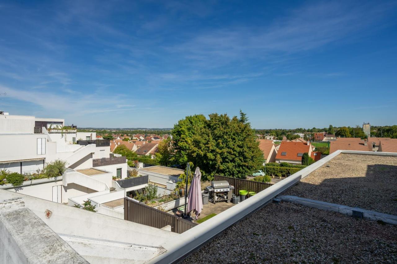 Les Terrasses De La Vallee Champs-Sur-Marne Luaran gambar